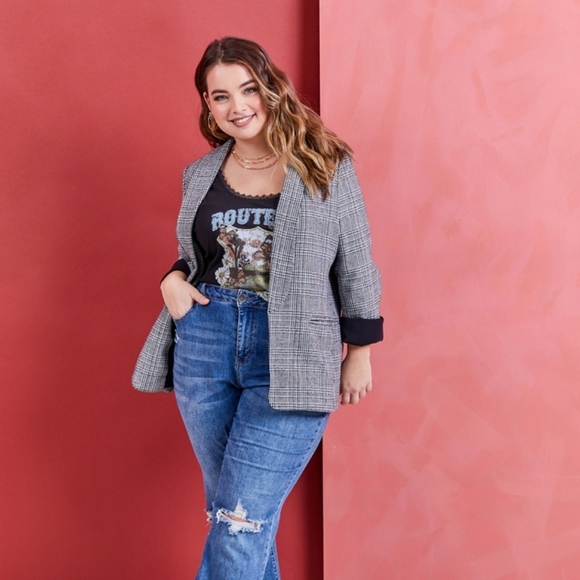 Arula Black and White Plaid Blazer C/3X - Picture 5 of 7